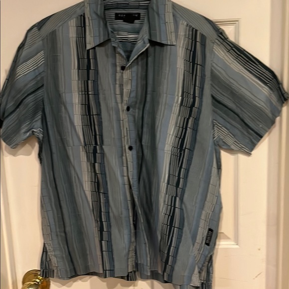 Kenneth Cole Men’s Short Sleeve Shirt size M - Picture 1 of 3